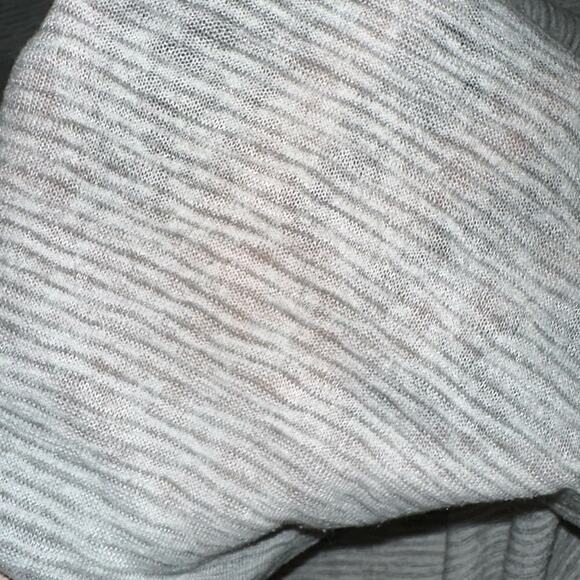 Athleta Breezy Scoop Neck Heather Grey Stripe Short Sleeve Tee Size XXS - Picture 6 of 10